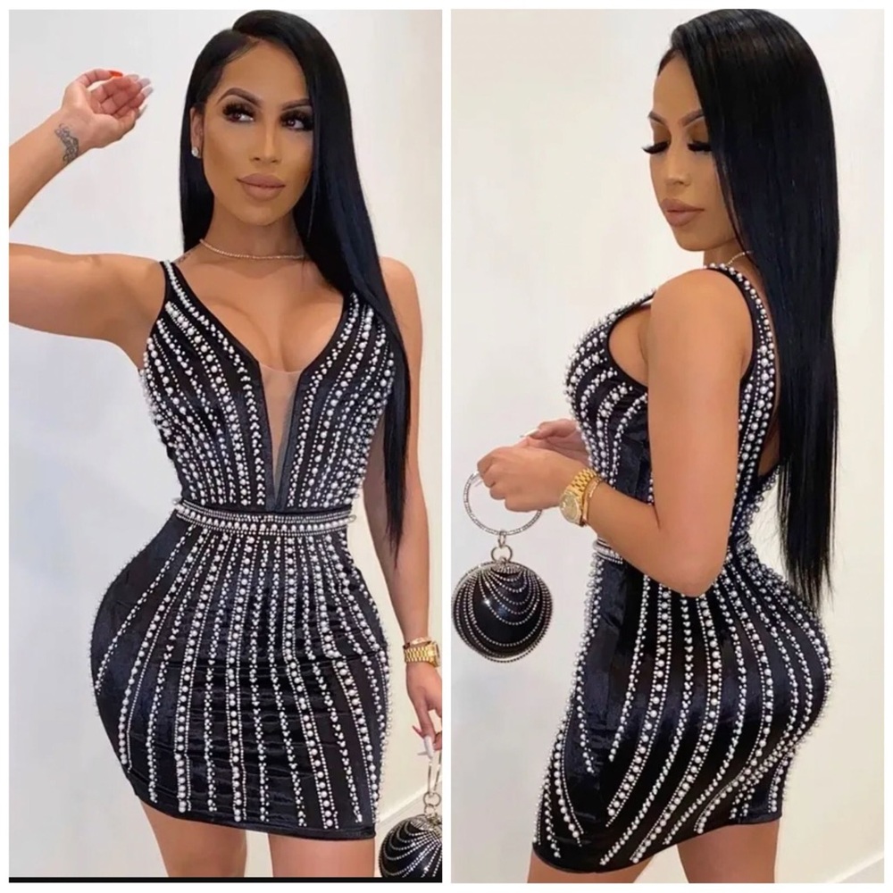 Velvet Sleeveless Black Mini Dress